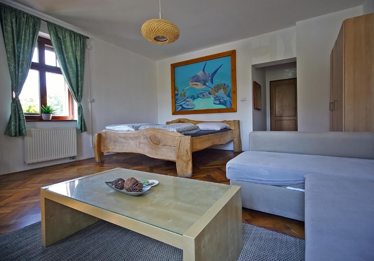 U Matyase Hotel Stod ภายนอก รูปภาพ